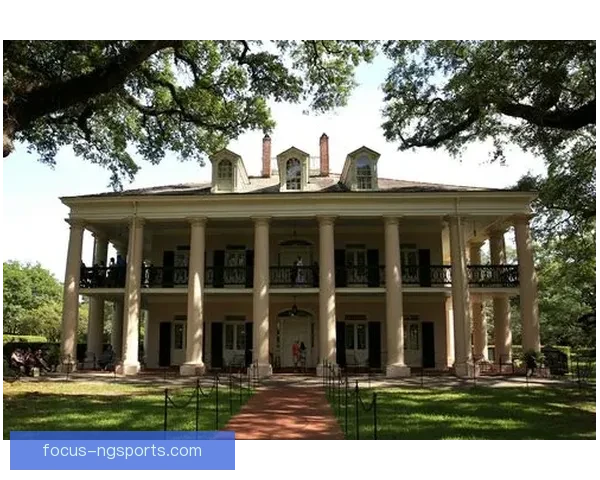 卡利亚里俱乐部历史辉煌与现代转型的完美结合