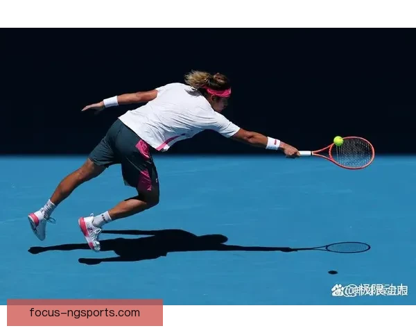 澳网激战再掀高潮新星老将上演巅峰对决引爆全球关注赛场风云变幻 澳网激战再掀高潮新星老将上演巅峰对决引爆全球关注赛场风云变幻