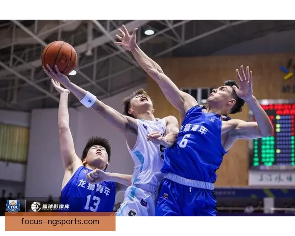 国内篮球联赛季后赛激战正酣各队全力争夺总冠军席位 国内篮球联赛季后赛激战正酣各队全力争夺总冠军席位