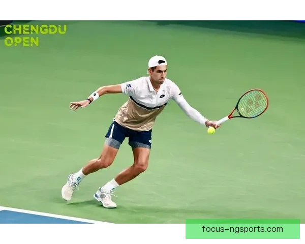 网球赛场惊现黑马选手连克高手冲击大满贯荣誉