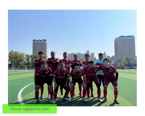 激情绿茵现场直击，带你全程体验足球盛宴每一刻精彩